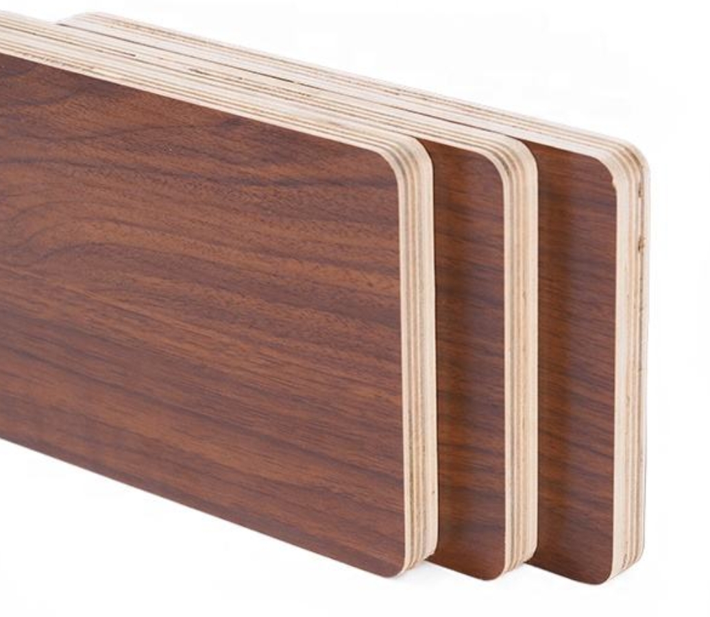 Impacto de las fluctuaciones de precios de la madera contrachapada de la película roja en la competitividad del mercado